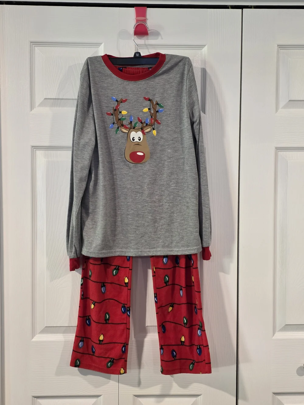 Kids Grey & Red Reindeer Light-Print Pajama Set